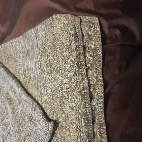 Womens sweater - Picture 3 of 4